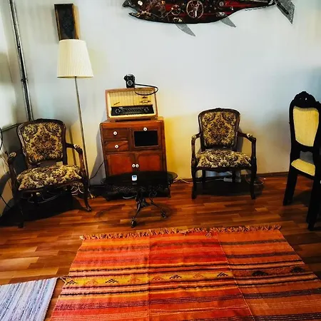Kaleici Muestakil Bahceli Muethis Ev Villa