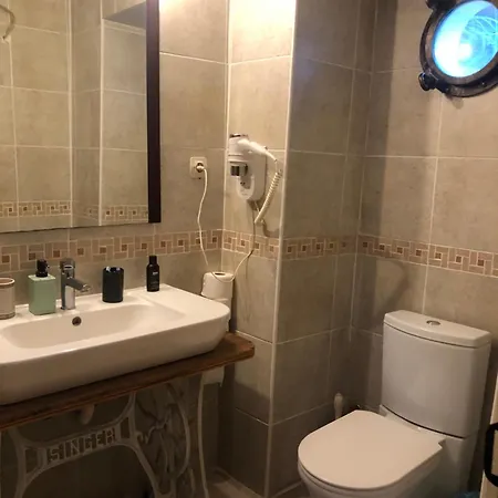 Villa Kaleici Muestakil Bahceli Muethis Ev *
